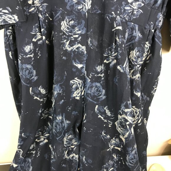 Stories by Kelly Osbourne - Picture 9 of 13